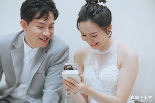 結婚登記攝影dcard,結婚登記攝影費用,結婚登記攝影台北,結婚登記拍攝,2小時註冊攝影,註冊攝影價錢,登記婚寫真,結婚登記攝影,結婚登記攝影桃園,結婚登記攝影台中,結婚登記攝影台南,結婚登記攝影高雄,登記拍照方案,結婚登記攝影推薦